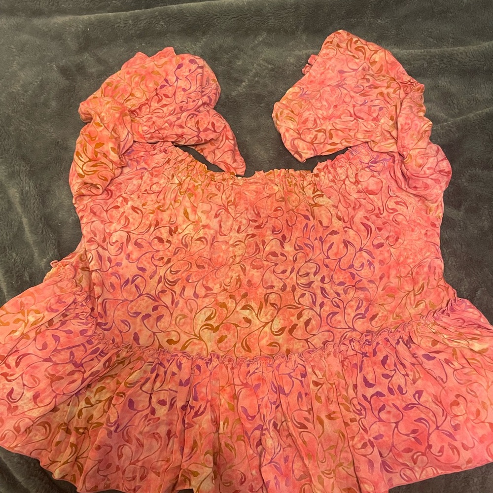 Banyantree north shore off the shoulder ruffled top one size fits all NWT